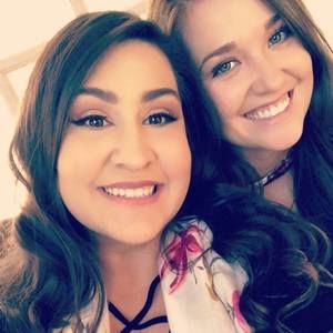 Meet your Posher, Cassandra